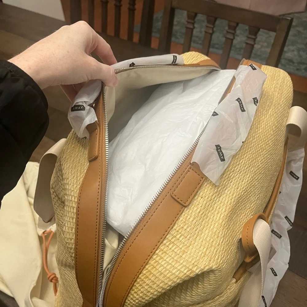Away Resort Weekender - Raffia - White Lotus collection - Picture 3 of 5